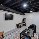 Family Fun South Philly Game House Near Sports Stadiums And Concerts
